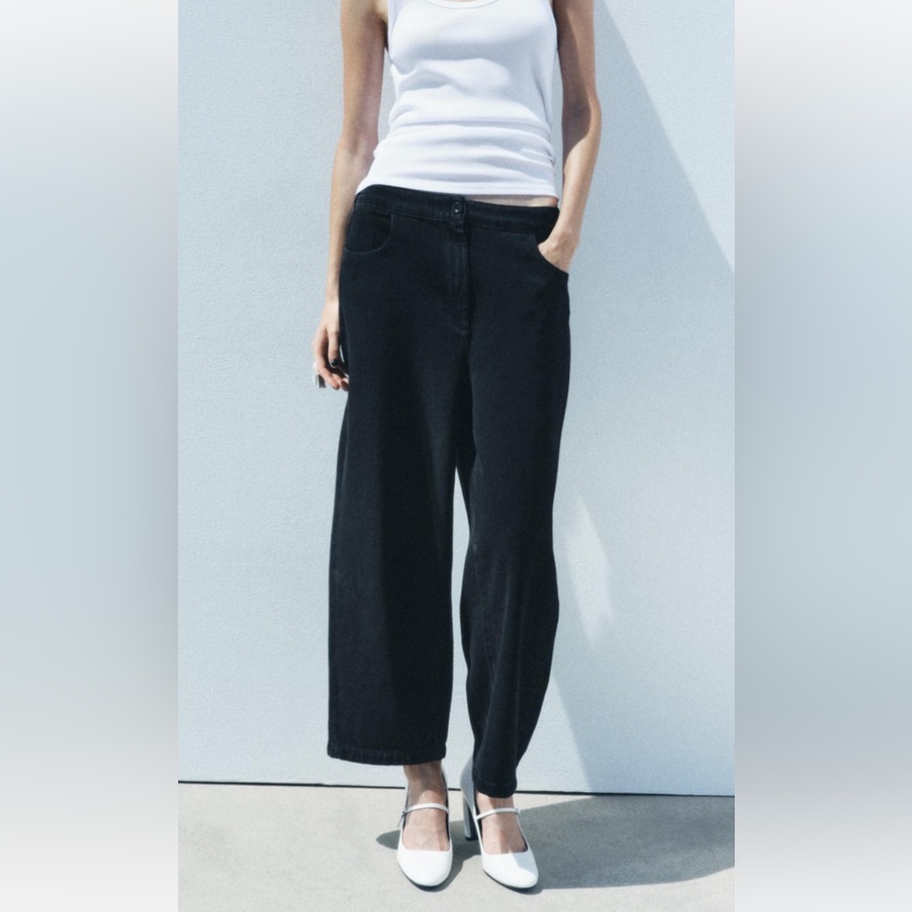 Zara Mid Rise Balloon Jean